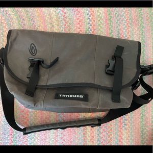 Timbuk2 messenger laptop bag great for commuting, gym, etc